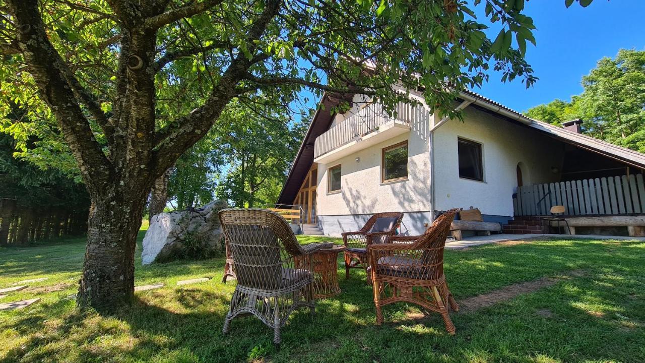 Forestside House Gacka With Relax Area Sinac Zewnętrze zdjęcie