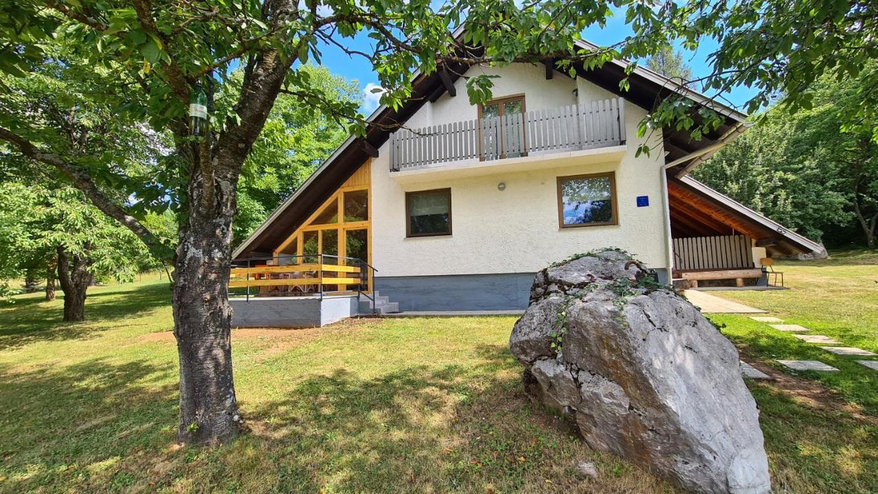 Forestside House Gacka With Relax Area Sinac Zewnętrze zdjęcie